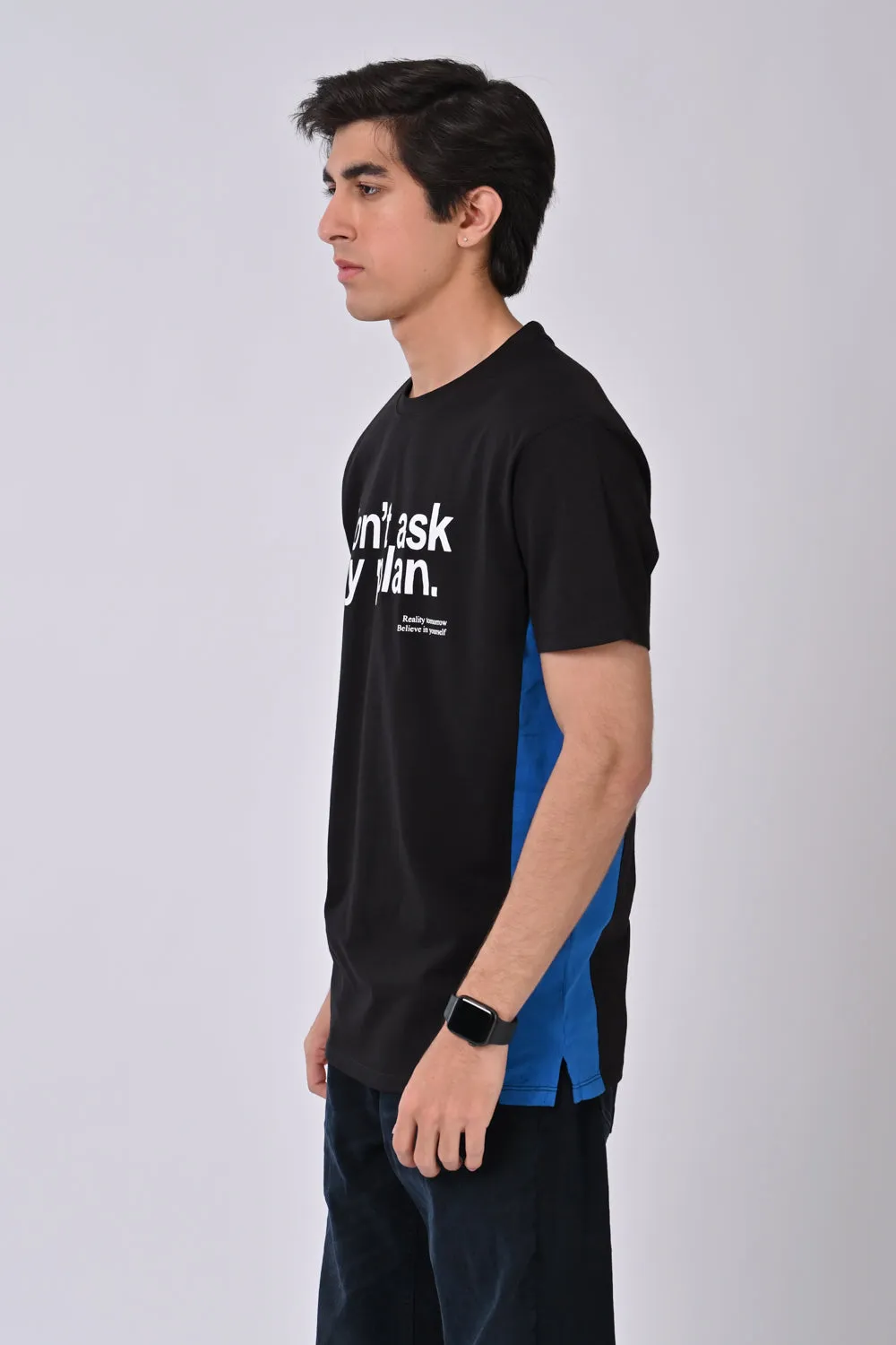 CONTRAST PANEL TEE