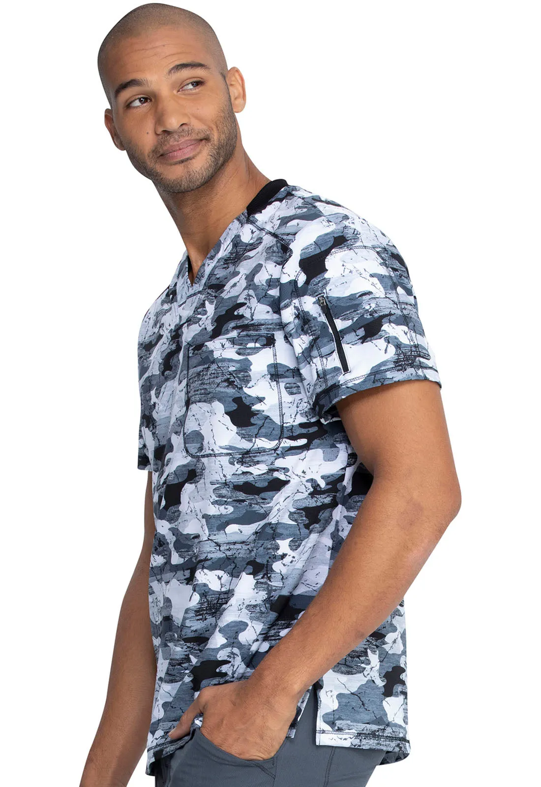 Dynamix - Men's V-Neck Print Top