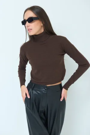 Fitted turtleneck crop sweater wholesale