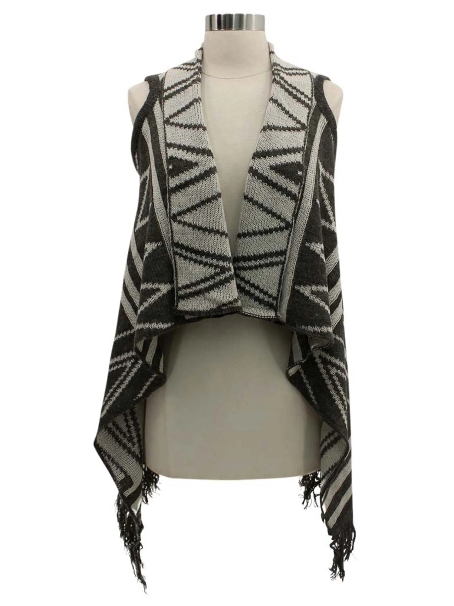 Gray & White Chevron Pattern Knit Sleeveless Vest