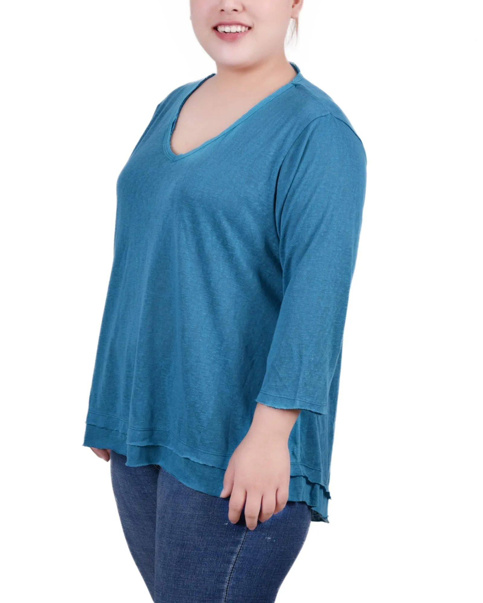 Plus Size 3/4 Sleeve V Neck Top