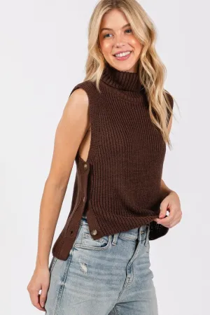 SLEEVELESS SWEATER VEST (BROWN)